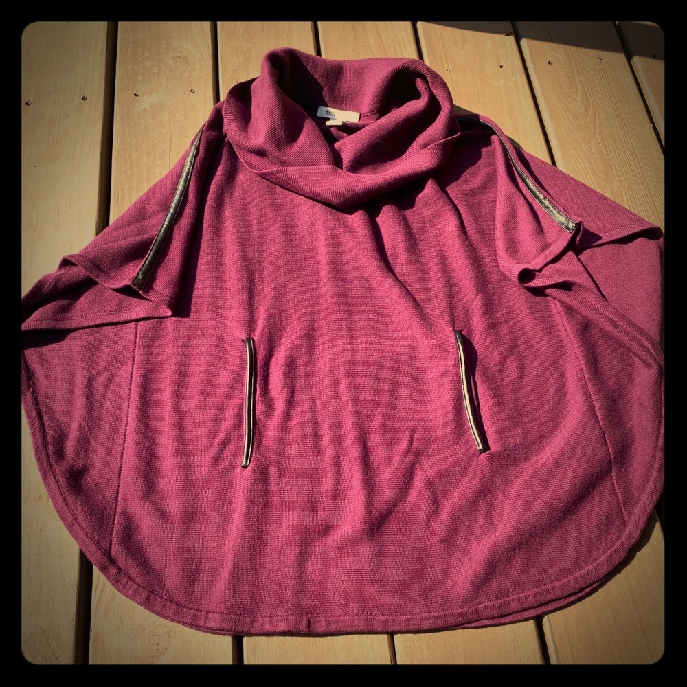 White House Black Market knit poncho